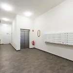 Apartment Muzeta - Eco-friendly Parkview In Graz's Smart