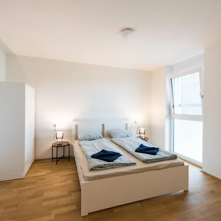 Muzeta - Eco-friendly Parkview In Graz's Smart Apartman Graz